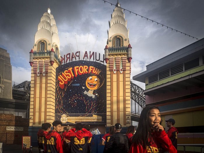 CIRCUM / Olympus - SYDNEY - Australia - Luna Park