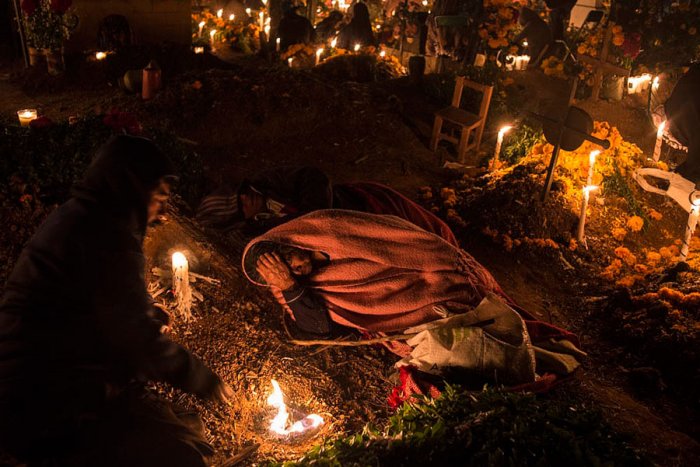 Oaxaca-Mexico-Day of Death-Cemetery