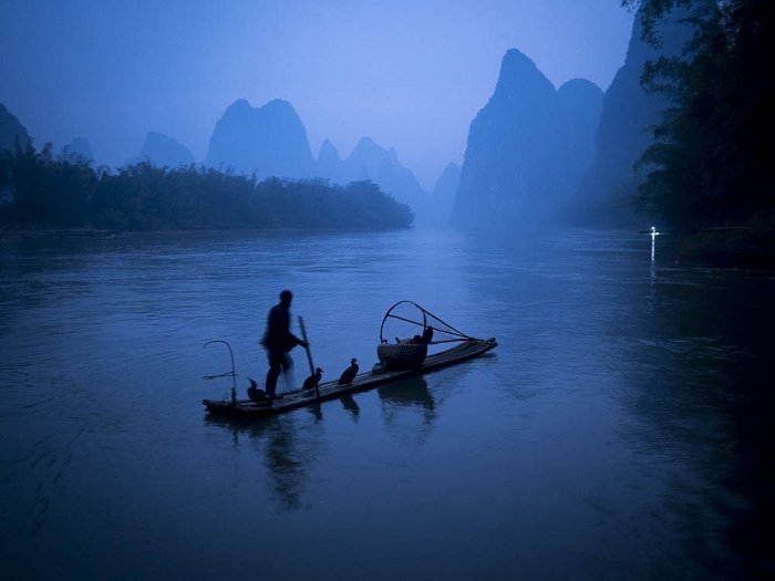 China -  Rio Li - Guilin - Guangxi Province - Pescador